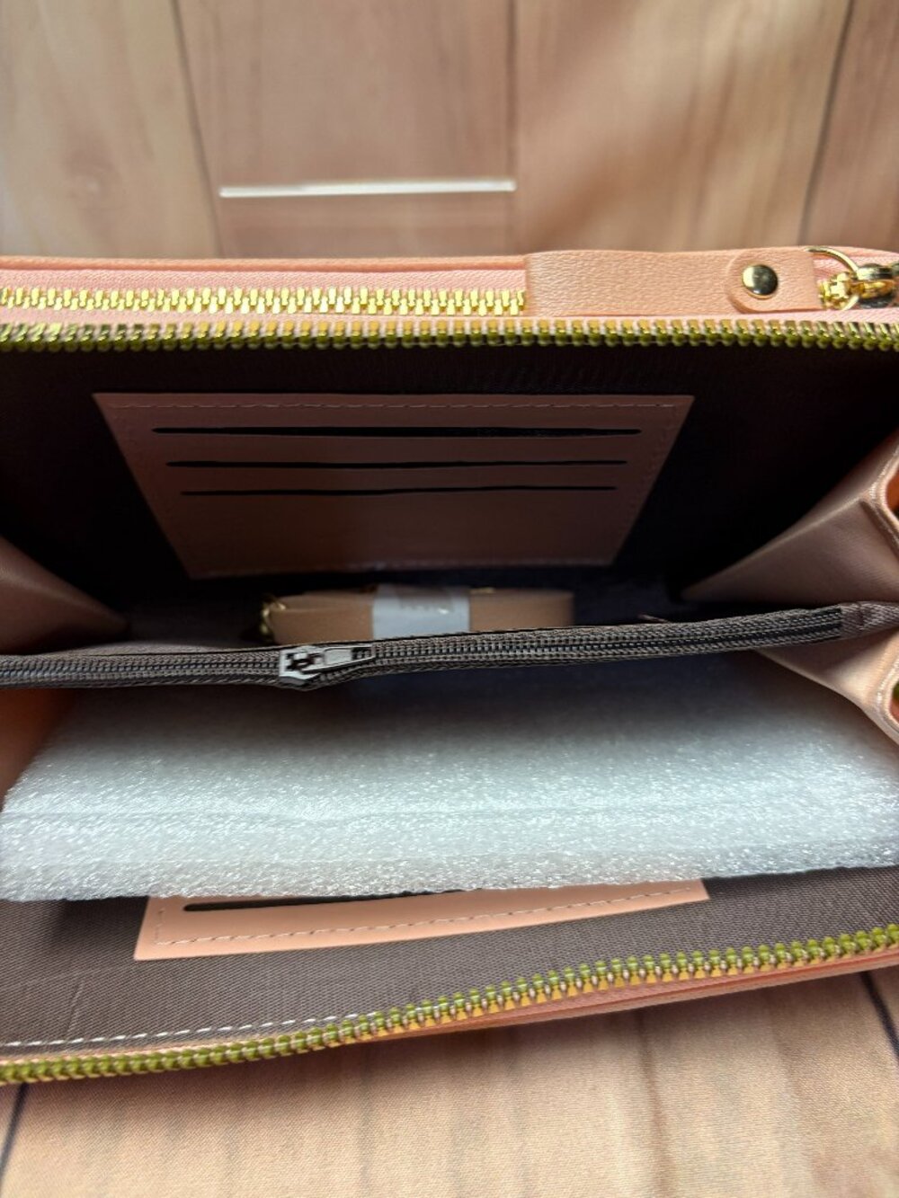Pink faux-leather touch-screen cell phone purse and wallet